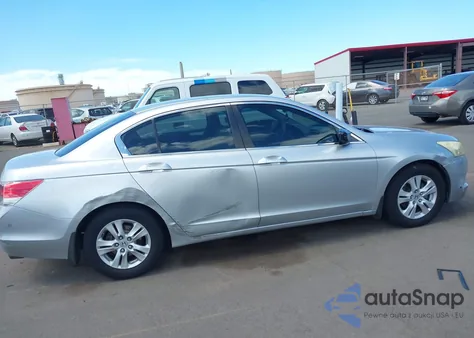 2009 Honda Accord 2.4 Lx-P из США, поврежденный, VIN 1HGCP26489A039717